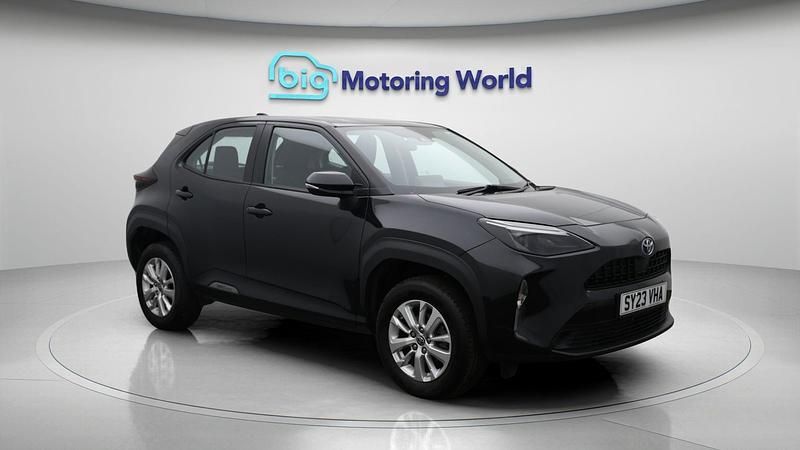 Used 2023 Toyota Yaris Hybrid | £17,900 (Fair price) - Image 1/4