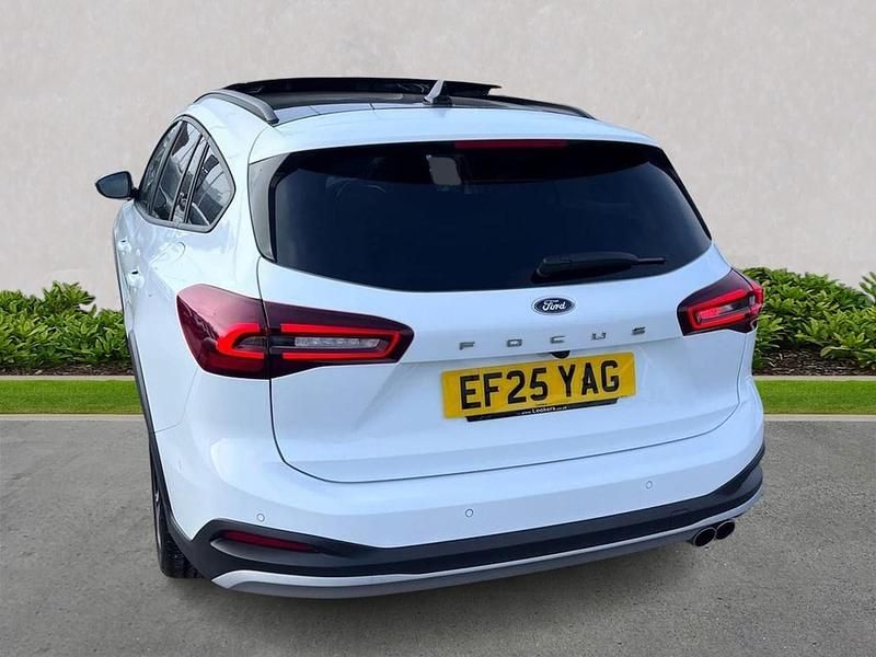 Used Ford Focus Active X 2025 White Estate