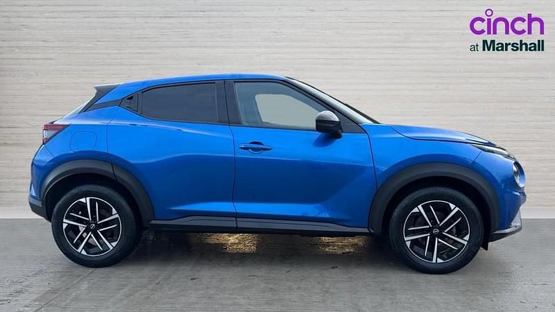 Used Nissan Juke N-Connecta 114 HP (83 kW) 2024 Blue SUV