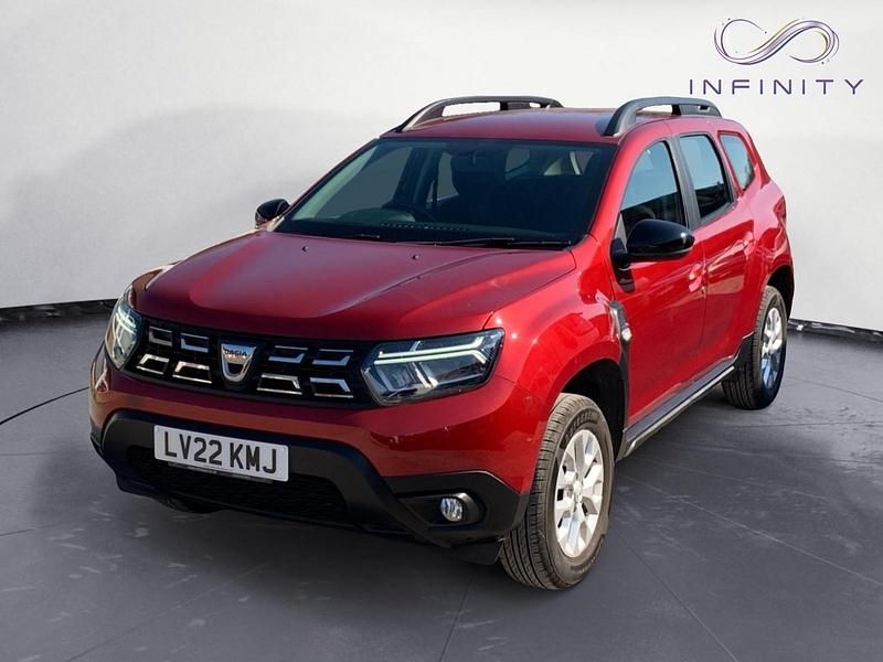 Used Dacia Duster Comfort 90 HP (66 kW) 2022 Red SUV