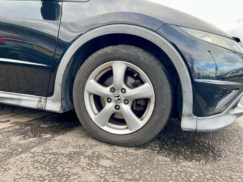 Used Honda Civic Type S 2010 Black Hatchback