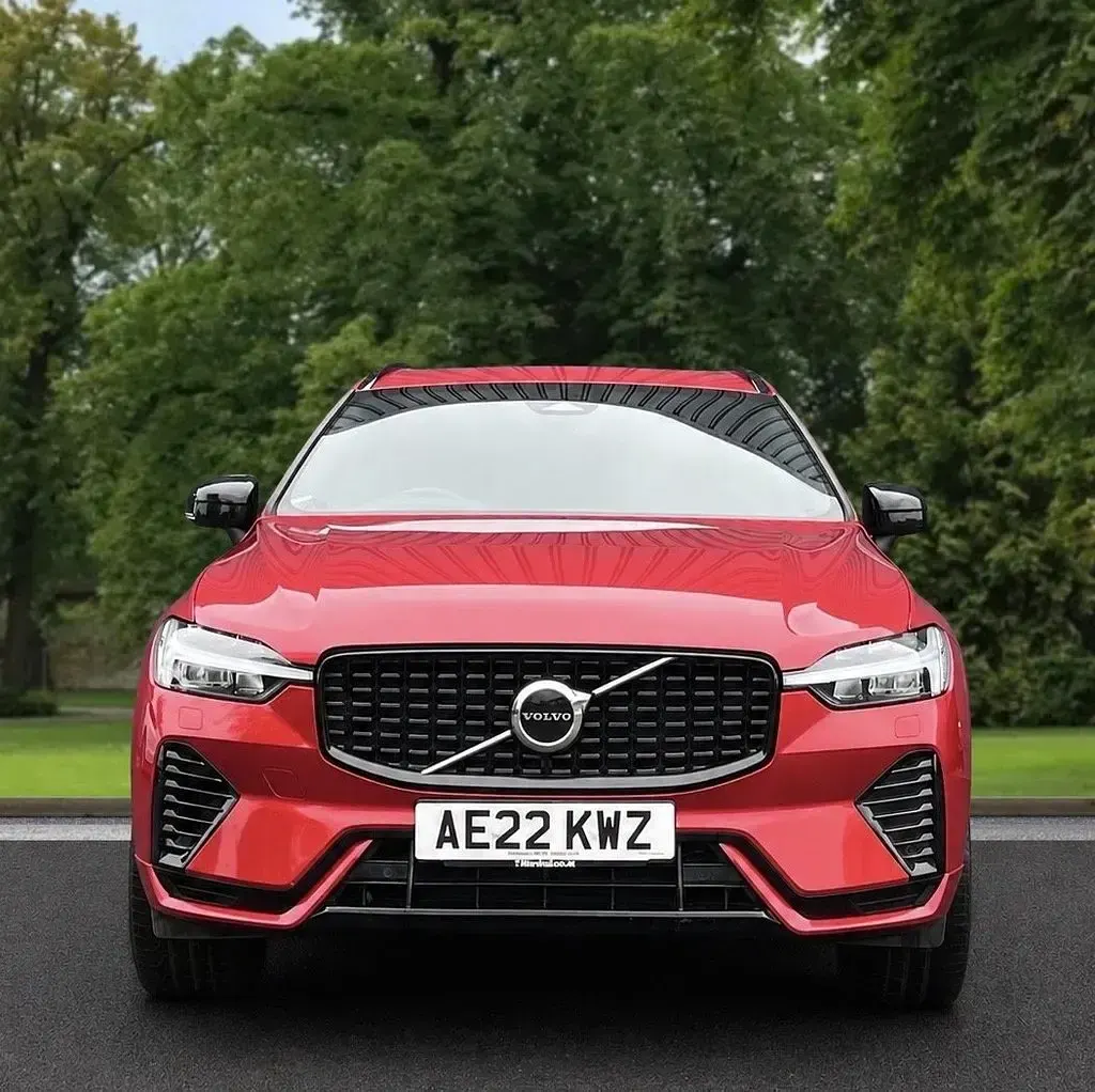 Used Volvo XC60 R-Design Pro 2022 Red SUV