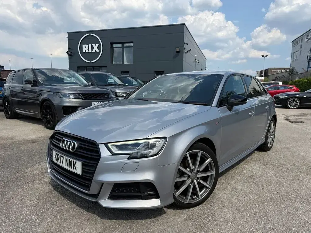 Used Audi A3 Sportback Black Edition 150 HP (110 kW) 2017 Silver Hatchback