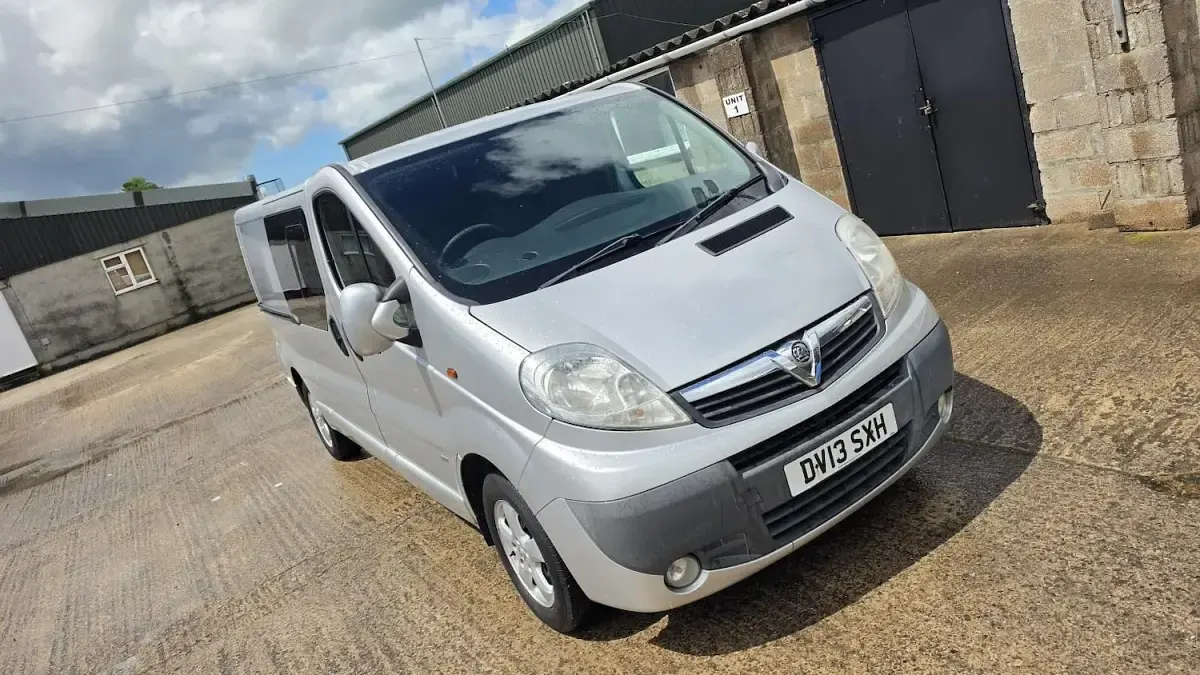Used Vauxhall Vivaro Sportive 2013 Silver MPV