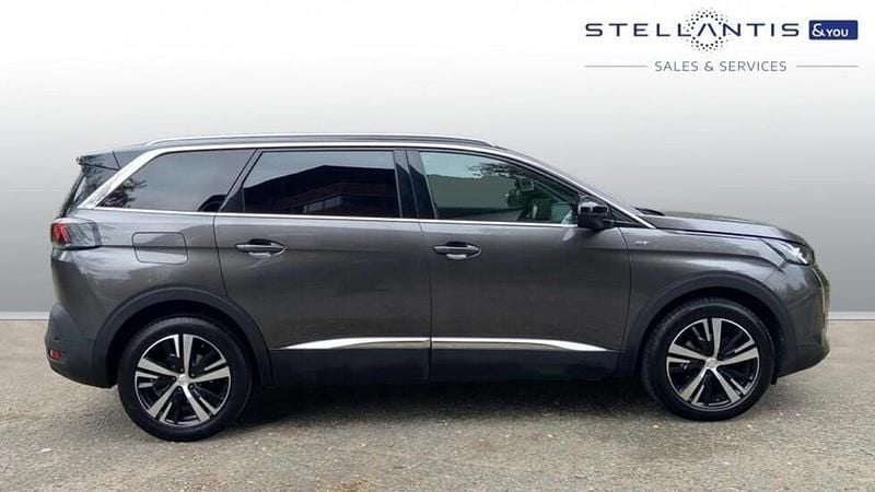 Grey Used 2022 Peugeot 5008 GT MPV | £18,451 (Good price) - Image 1/4