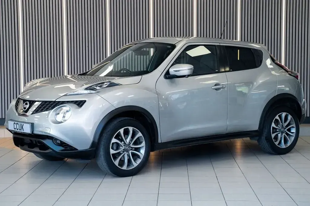 Used Nissan Juke Tekna 117 HP (86 kW) 2019 Silver SUV