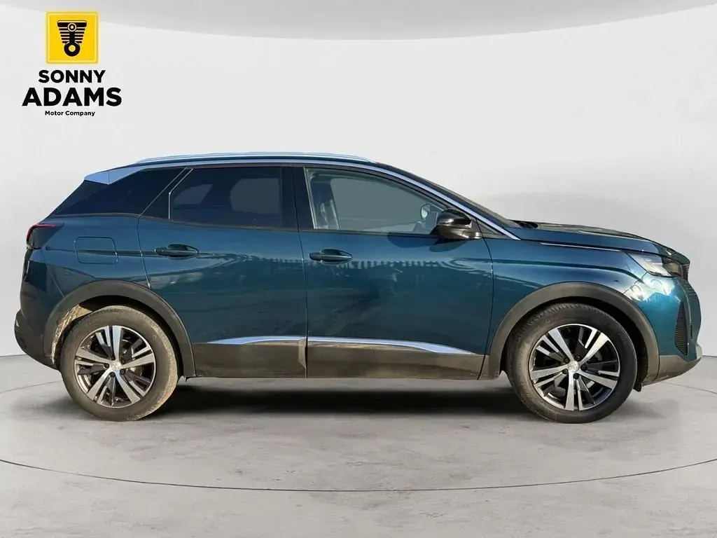 Used Peugeot 3008 Allure+ 131 HP (96 kW) 2023 Blue SUV