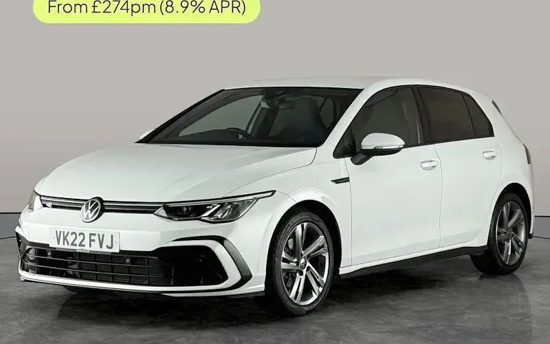 Second-hand VW Golf VIII R-line 150 CP (110 kW) 2024 Hatchback