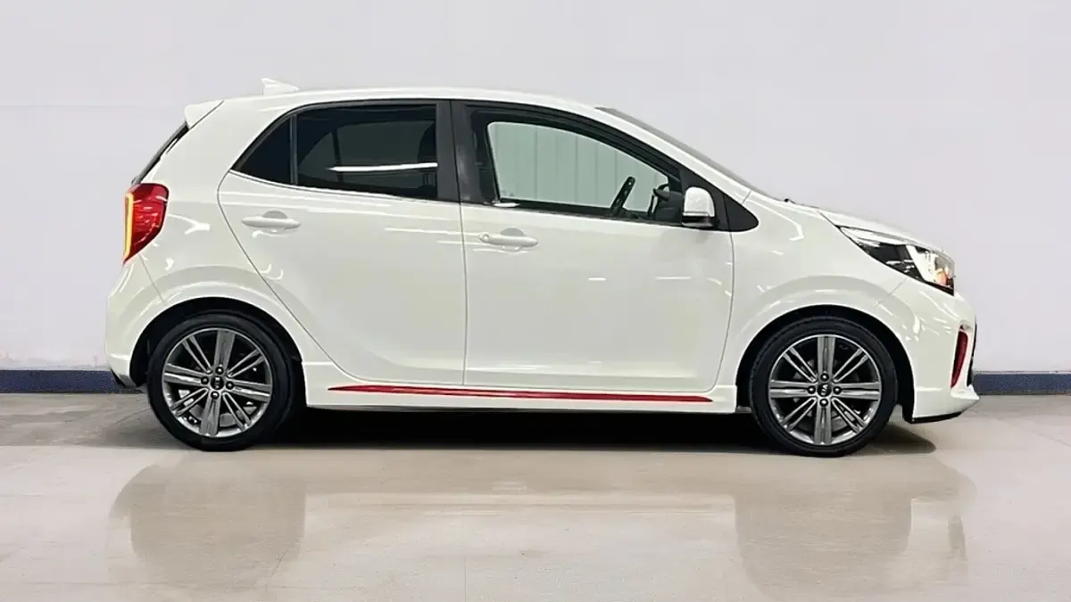 Used Kia Picanto GT-Line 84 HP (61 kW) 2019 White Hatchback