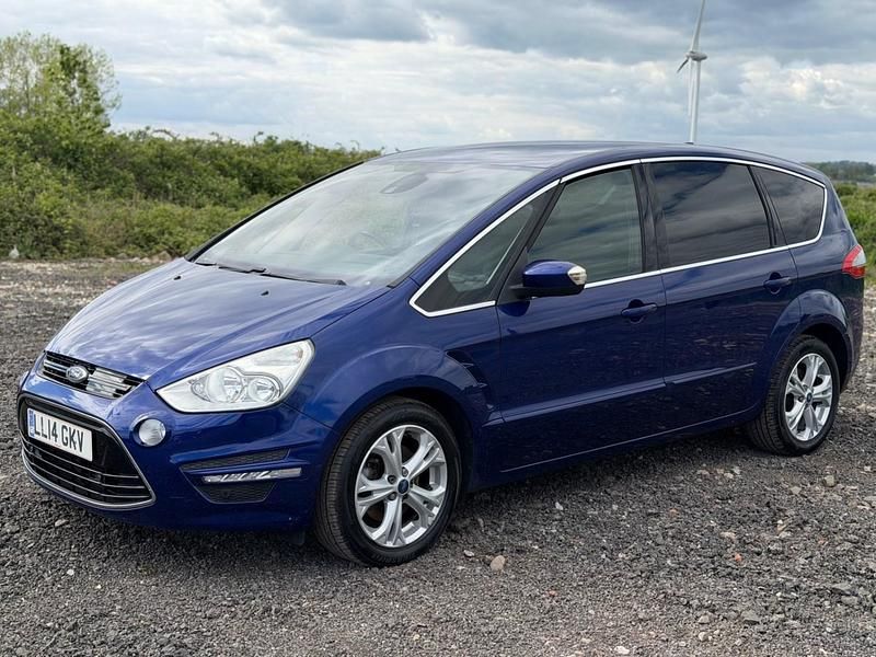 Begagnad Ford S-MAX Titanium 163 HK (119 kW) 2014 Blå Minibuss