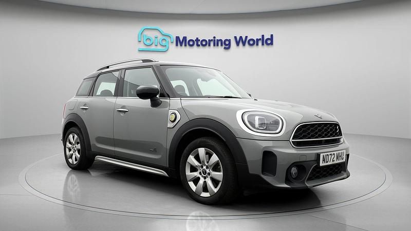 Used 2022 Mini Cooper Countryman Classic SUV | £17,900 (Fair price) - Image 1/4