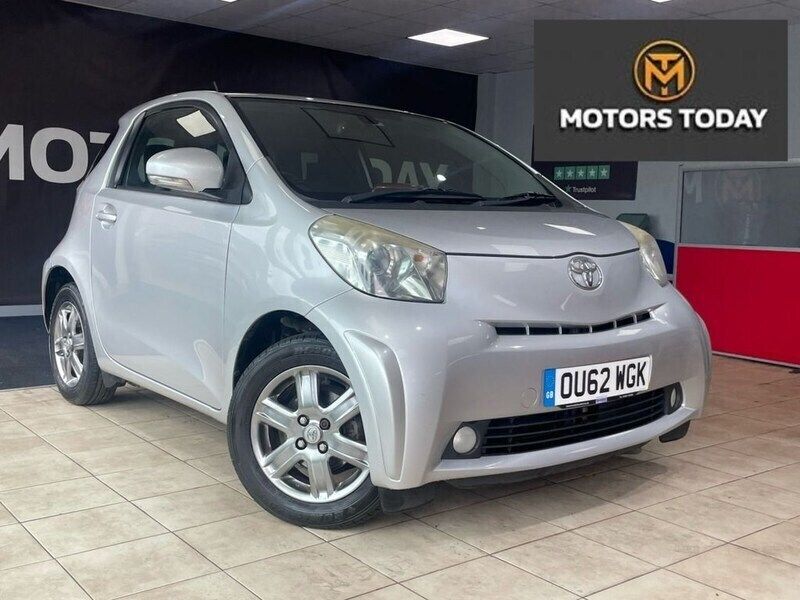 Silver Used 2012 Toyota iQ Hatchback | £3,290 (Fair price) - Image 1/4