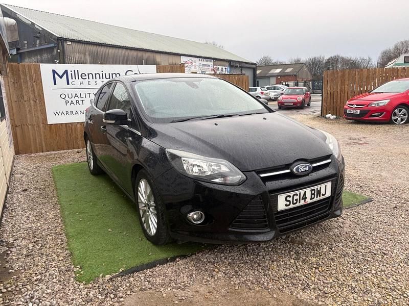 Used Ford Focus Zetec 115 HP (84 kW) 2014 Black Hatchback