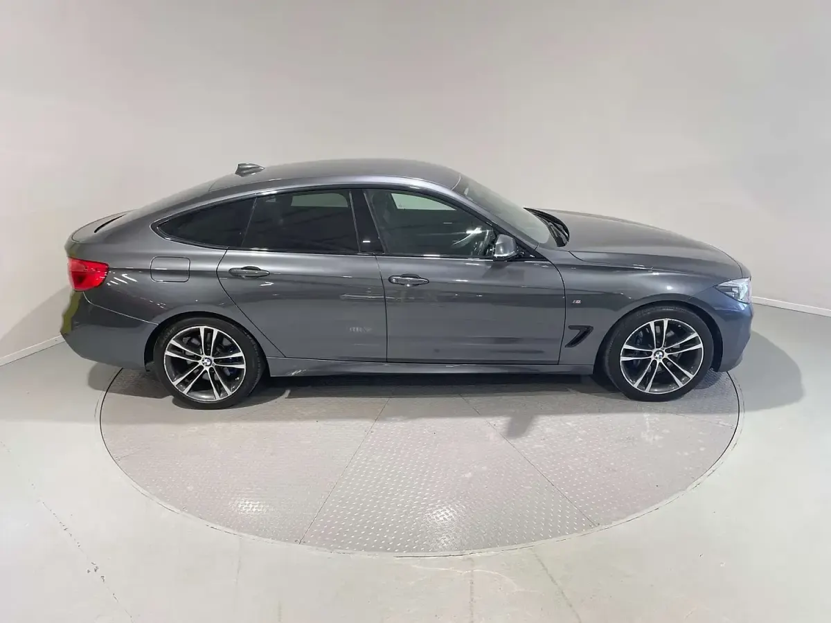 Used BMW 320 Gran Turismo M Sport 2017 Grey Hatchback