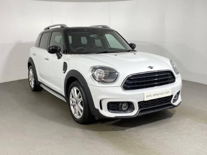 White Used 2019 Mini Cooper Countryman Sport SUV | £19,750 (Fair price) - Image 1/4