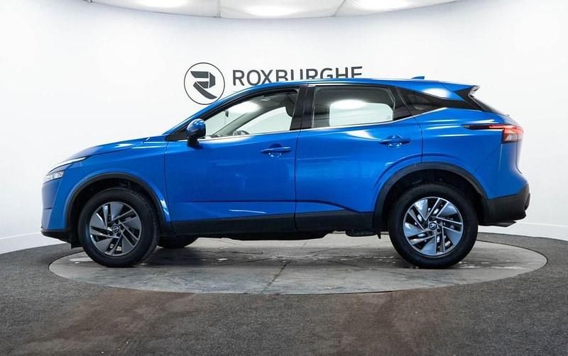 Used Nissan Qashqai Acenta Premium 2022 Blue SUV