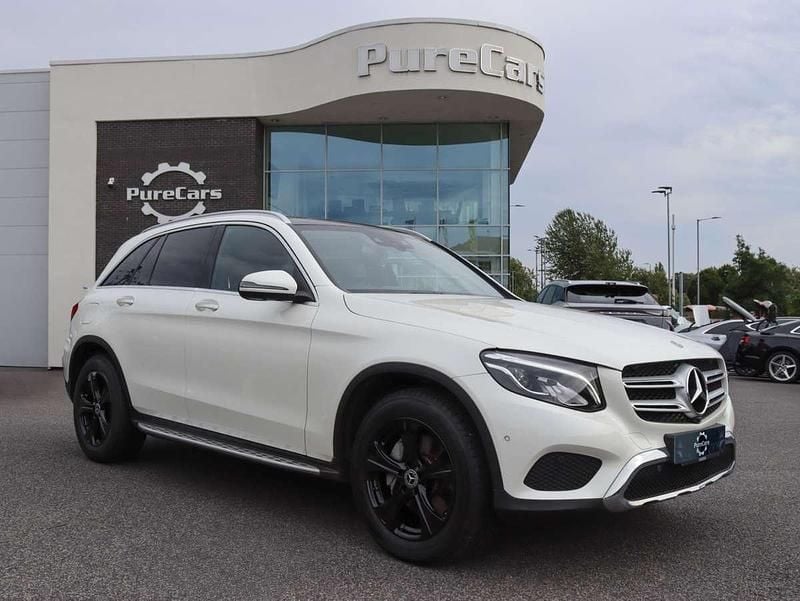 White Used 2019 Mercedes GLC250 Premium Plus SUV | £19,990 (Fair price) - Image 1/4
