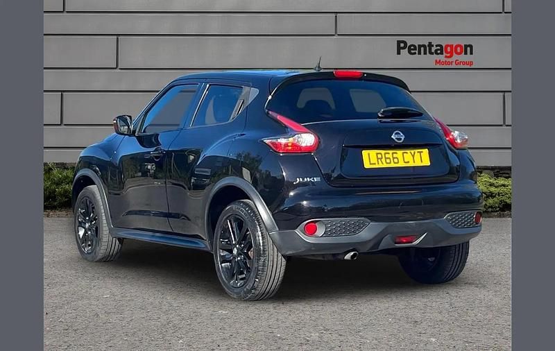 Used Nissan Juke N-Connecta 113 HP (83 kW) 2016 Black SUV