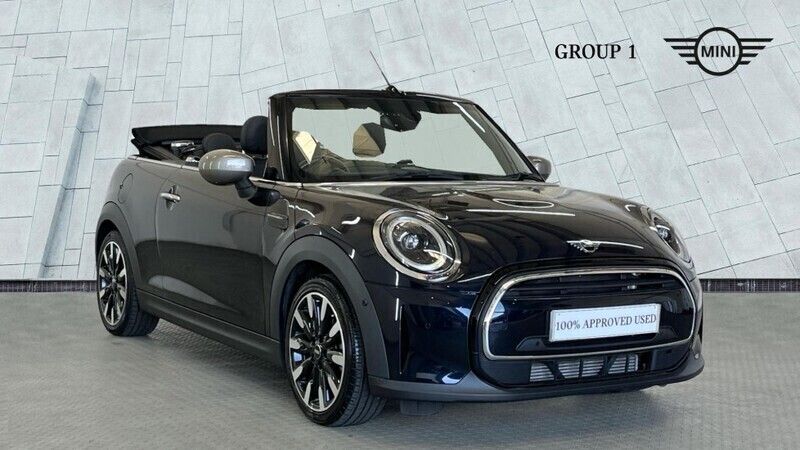 Black Used 2021 Mini Cooper Exclusive Hatchback | £17,990 (A bit pricey) - Image 1/4