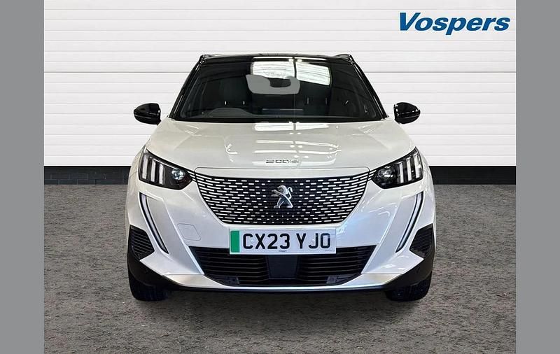 Used Peugeot e-2008 GTi 100 kW (136 HP) 2023 White SUV