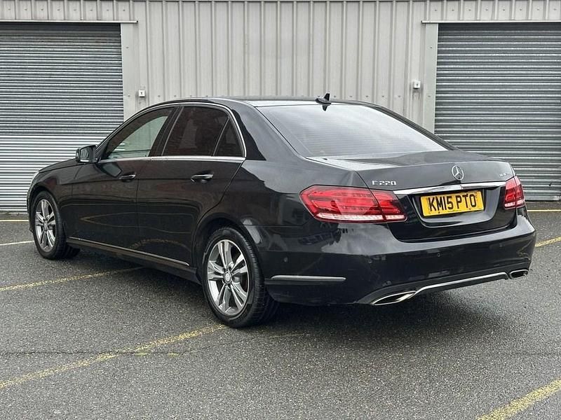 Used Mercedes E220 SE 177 HP (130 kW) 2015 Black Sedan