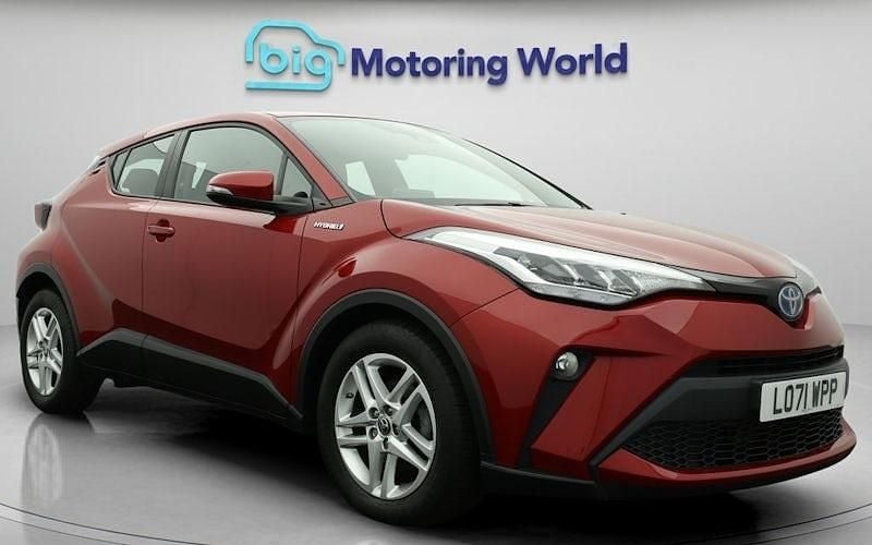 Used 2023 Toyota C-HR SUV | £18,950 (Good price) - Image 1/4