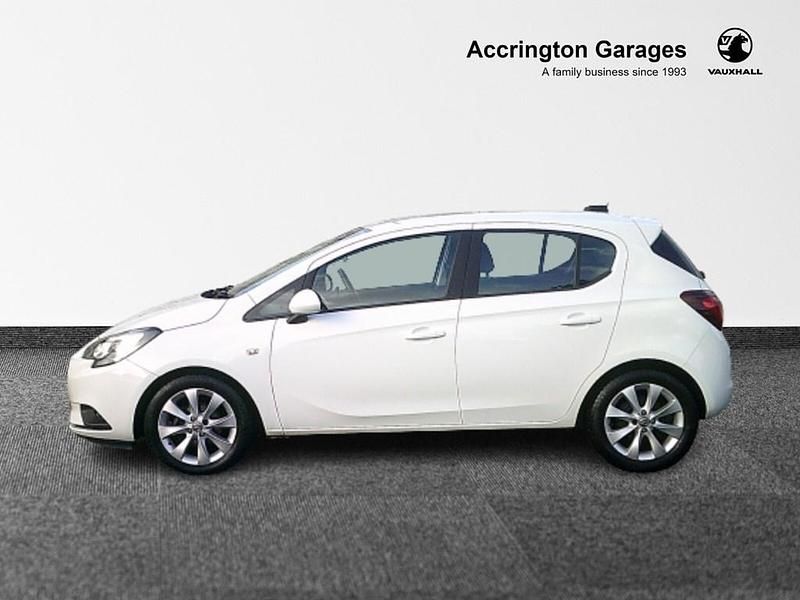 Used Vauxhall Corsa 2018 Summit white Hatchback