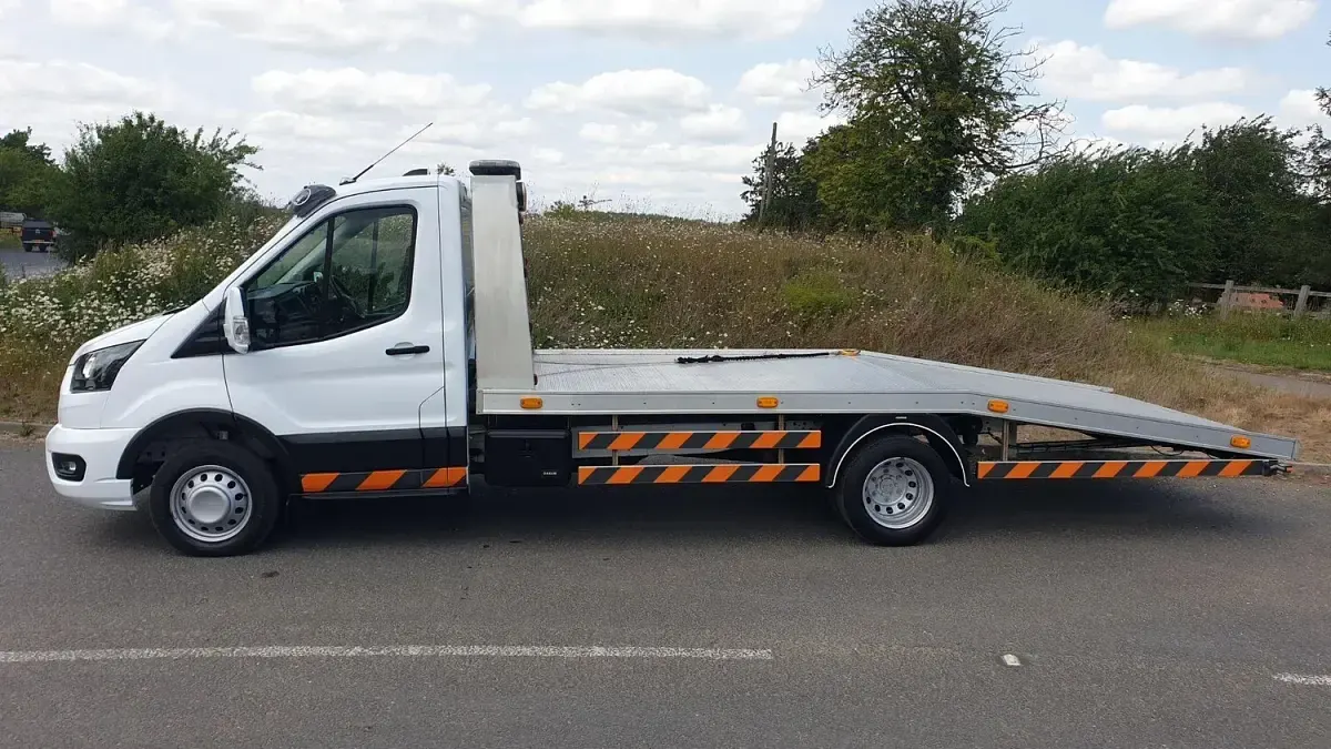 Used Ford Transit 130 HP (95 kW) 2022 White Van