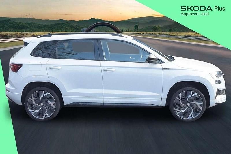 Used Skoda Karoq SportLine 150 HP (110 kW) 2024 Moon white metallic SUV