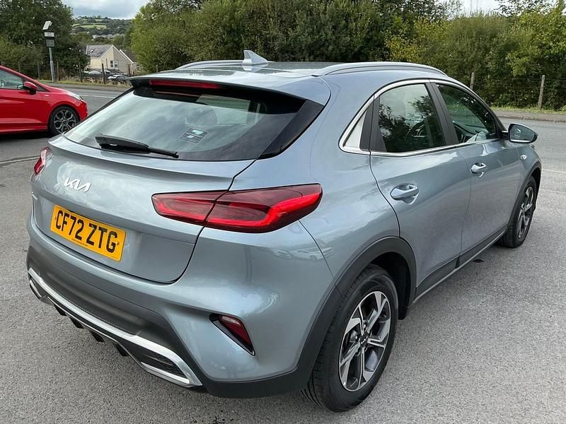 Used Kia XCeed 2023 Silver SUV