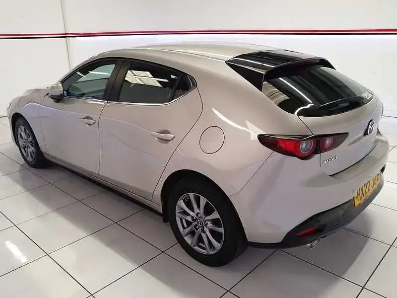 Used Mazda 3 186 HP (136 kW) 2022 Silver Hatchback