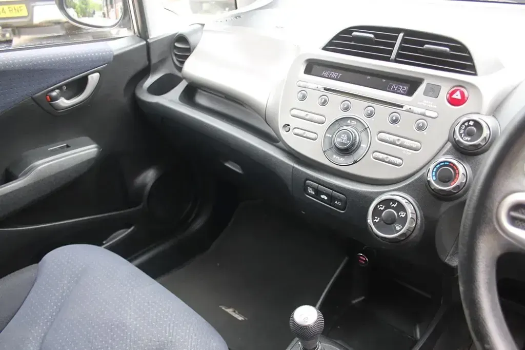 Second-hand Honda Jazz SE 2008 Argintiu Hatchback