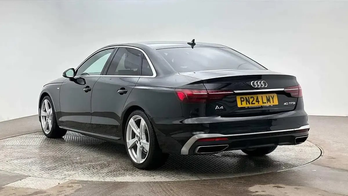 Used Audi A4 S-Line 204 HP (150 kW) 2024 Black Sedan