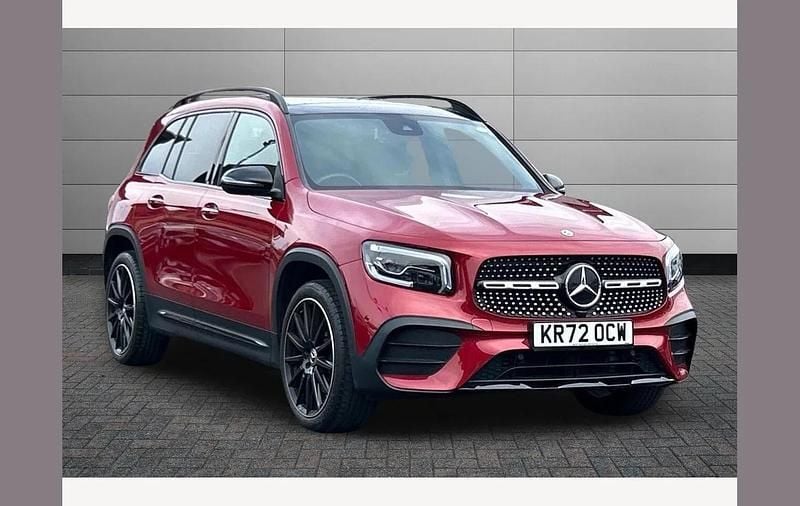 Used Mercedes GLB200 AMG Line Premium Plus 161 HP (118 kW) 2023 Red SUV