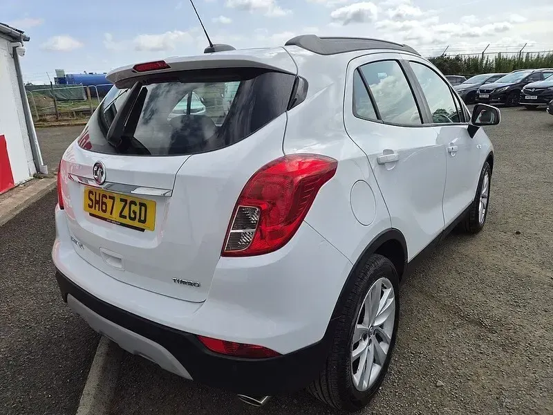 Used Vauxhall Mokka X Active 140 HP (102 kW) 2017 White SUV