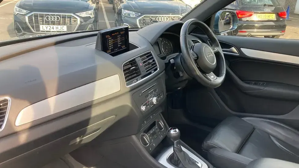 Used Audi Q3 S-Line 150 HP (110 kW) 2017 Blue SUV