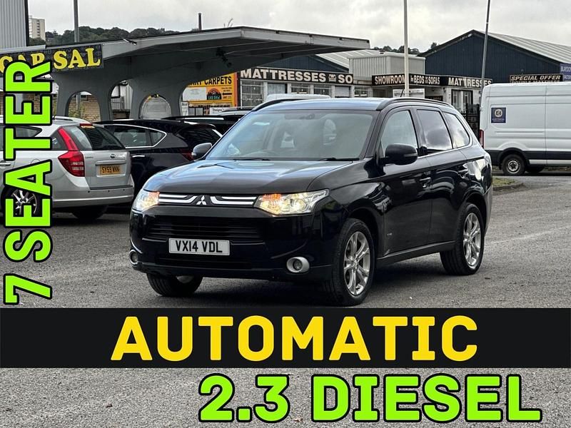 Black Used 2014 Mitsubishi Outlander SUV | £5,250 (Fair price) - Image 1/4