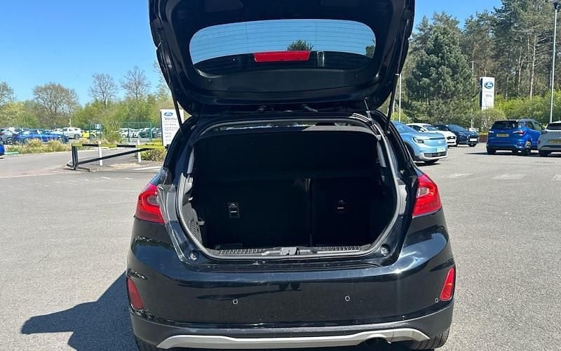 Used Ford Fiesta Active 101 HP (74 kW) 2019 Black Hatchback