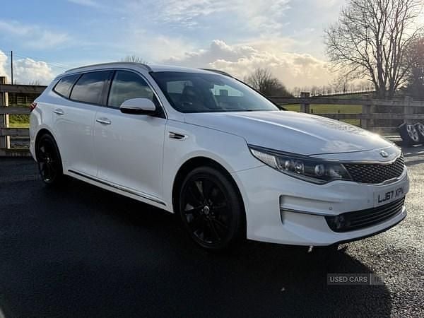 Used Kia Optima 139 HP (102 kW) 2017 White Estate