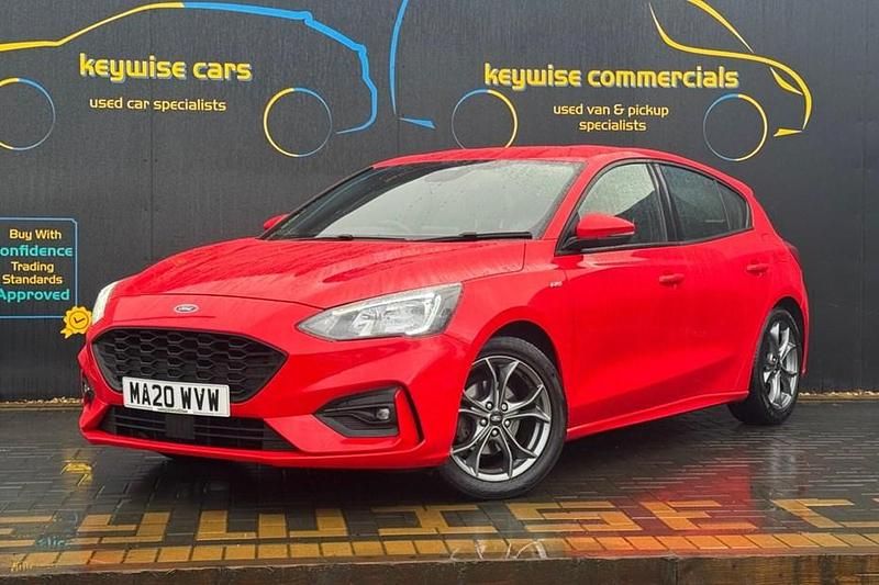 Used Ford Focus ST-Line 125 HP (91 kW) 2020 Red Hatchback