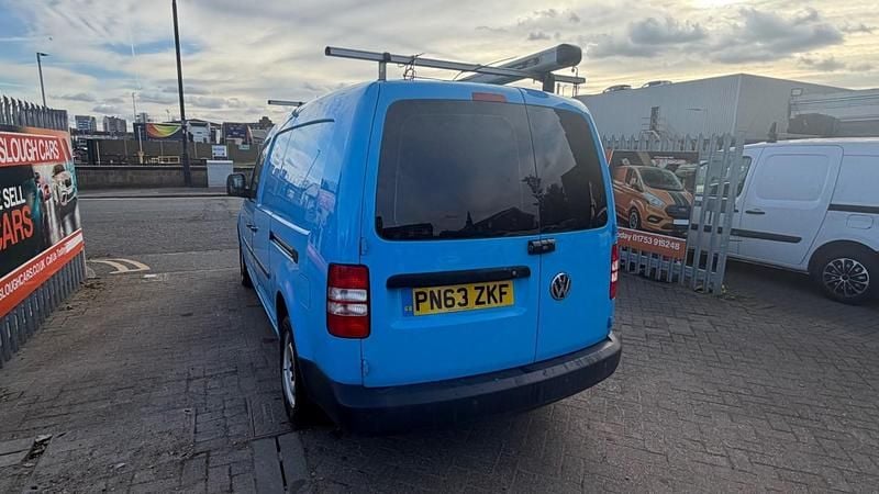 Used VW Caddy Startline 102 HP (75 kW) 2013 Blue MPV