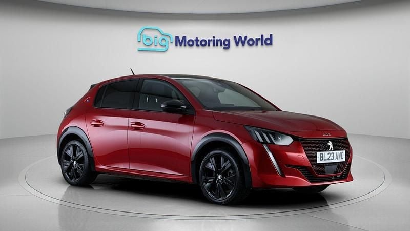 Red Used 2023 Peugeot e-208 GT Hatchback | £13,700 (Fair price) - Image 1/4