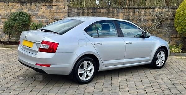 Used Skoda Octavia SE 110 HP (80 kW) 2016 Silver Hatchback