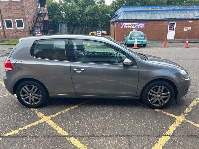Grey Used 2009 VW Golf VI SE Hatchback | £4,990 (Fair price) - Image 1/4