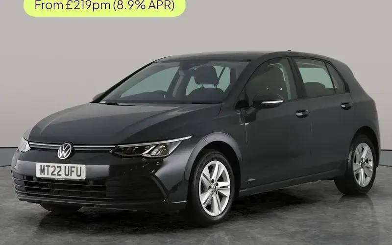 Used VW Golf VIII Life 131 HP (96 kW) 2024 Hatchback
