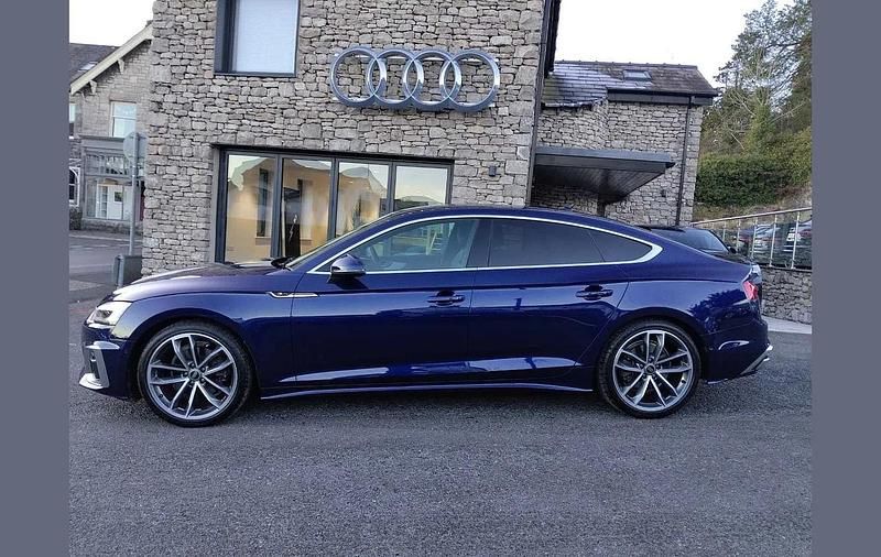 Used Audi A5 Sportback S-Line 161 HP (118 kW) 2024 Blue Hatchback