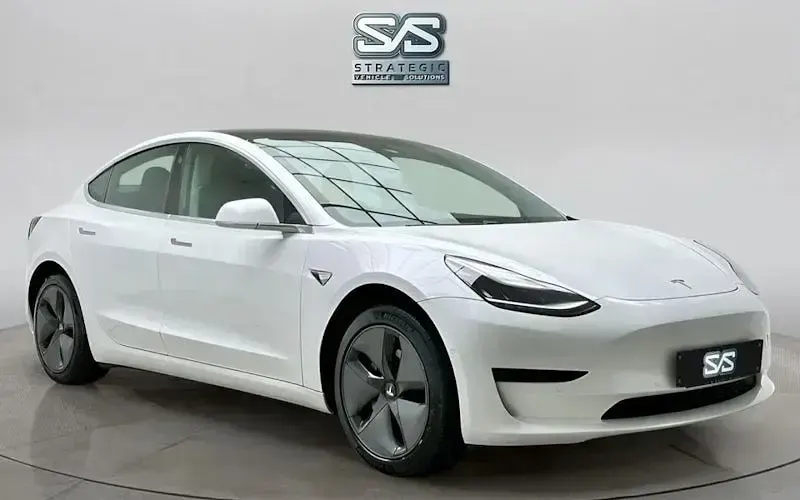 Used Tesla Model 3 Standard Range 180 kW (245 HP) 2021 Sedan