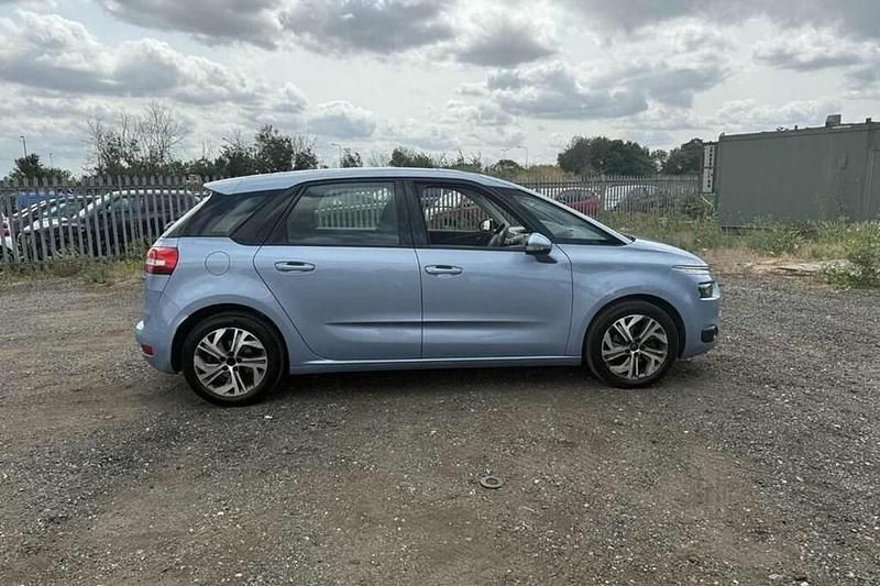 Blue Used 2015 Citroën C4 Picasso SELECTION MPV | £2,495 (Good price) - Image 1/1