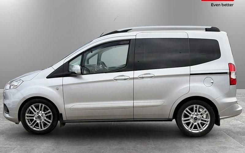 Used Ford Tourneo Titanium 101 HP (74 kW) 2019 Estate