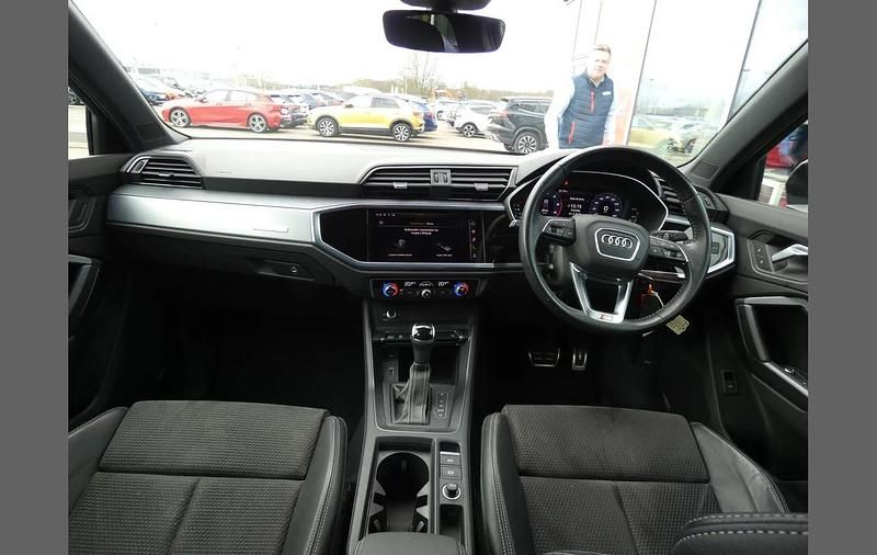 Used Audi Q3 S-Line 187 HP (137 kW) 2020 Black SUV